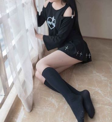 小莹嗯啊翁止熄痒_蓝光手机免费观看完整