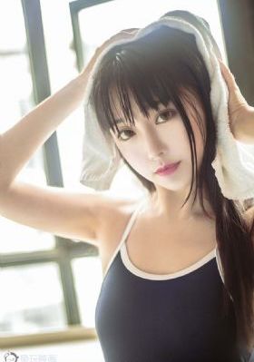 中文字幕一区二区三区润滑油_最近手机在线观看