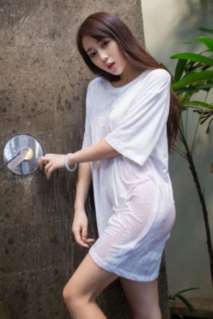 色多多www_BD英语免费观看