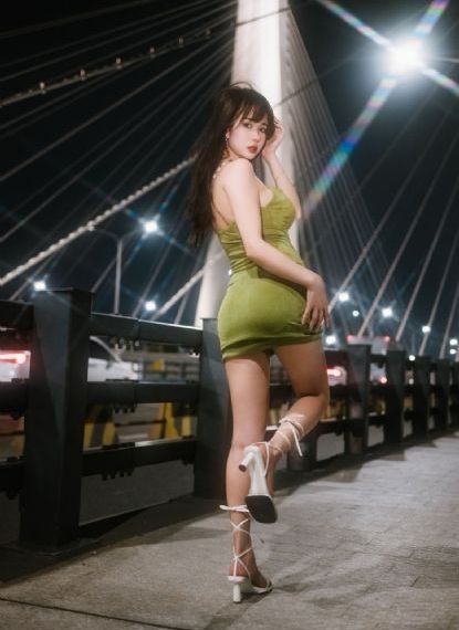 AV三级成人_BD英语完整在线观看