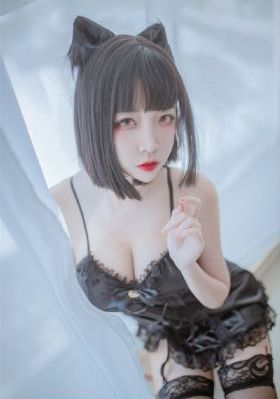 欧美在线第一区_加长未删减版在线观看